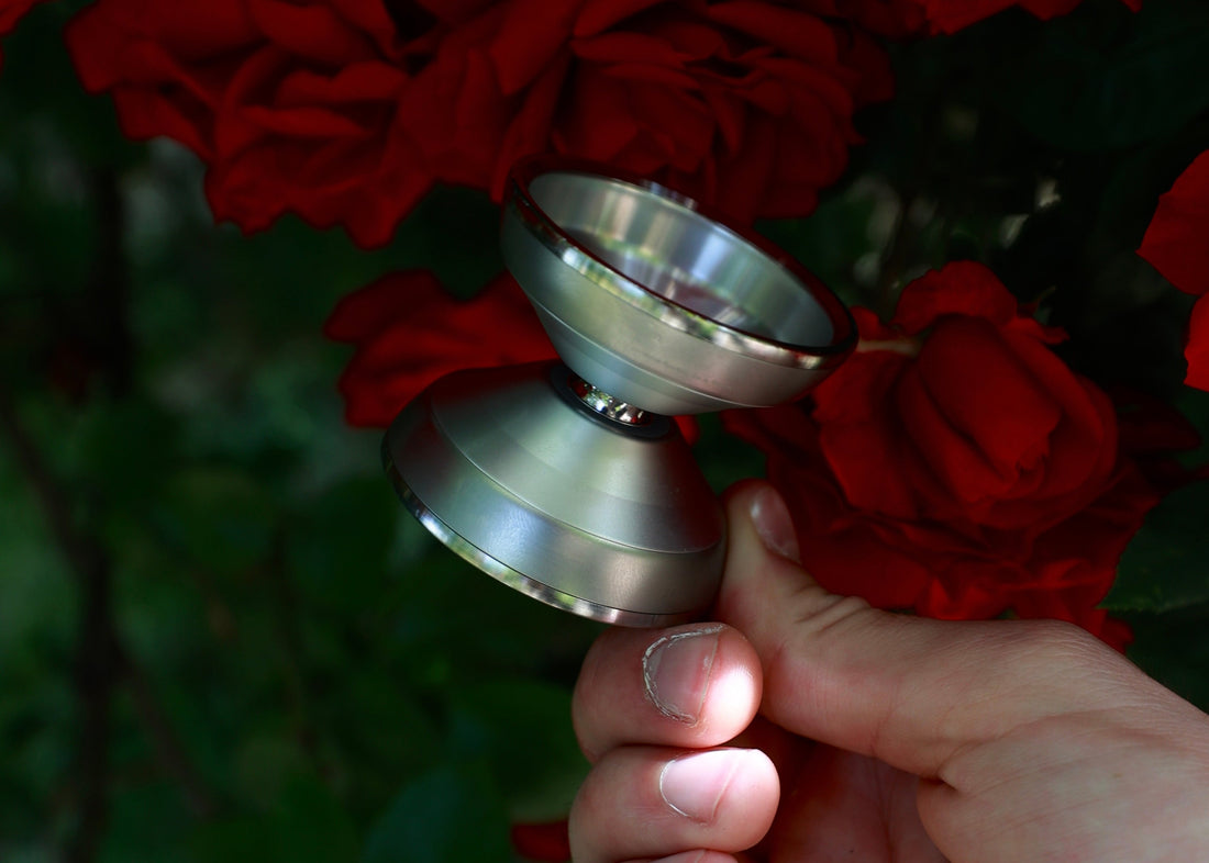 bloom; a signature yoyo for kryštof nosek